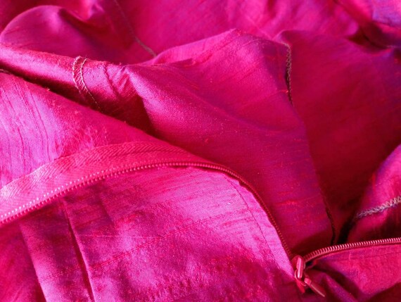 Vintage 80-90ss magenta pink raw silk mini dress.… - image 10