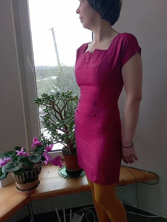 Vintage 80-90ss magenta pink raw silk mini dress.… - image 9