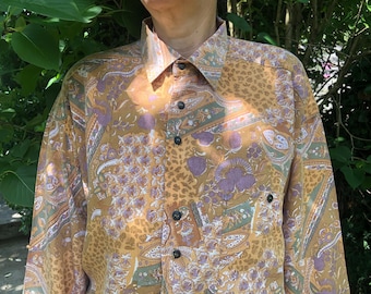 Vintage 80s L size patterned mens shirt. Shades of brown lilac and green long sleeve collared shirt.