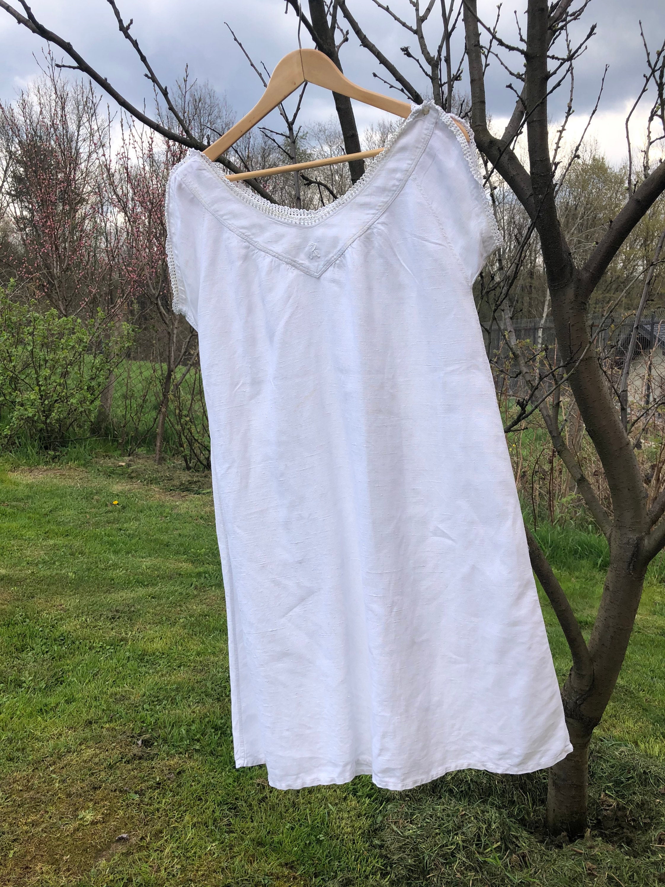 Antique White Linen Nightgown With Crochet Edges. - Etsy