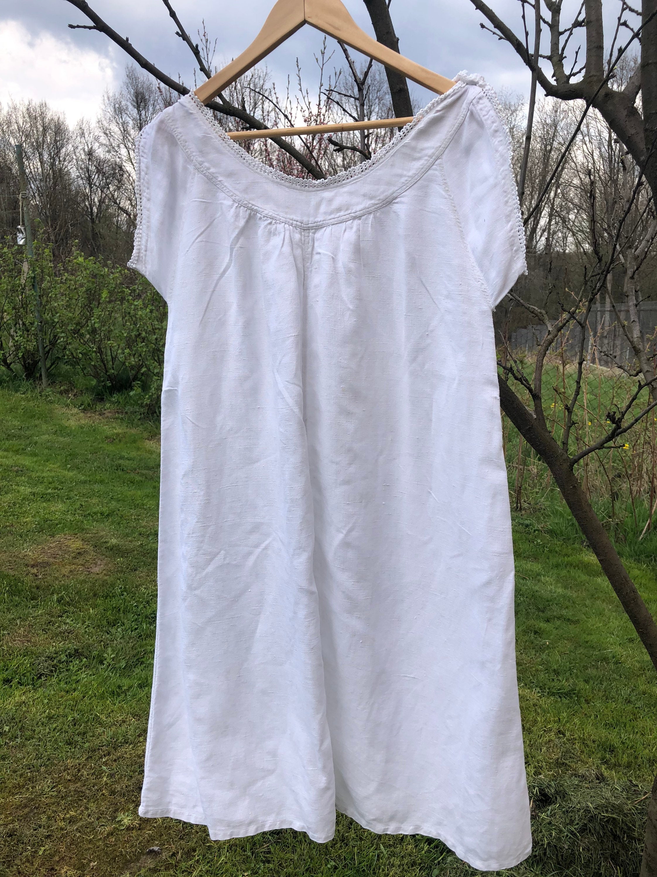 Antikes weißes Leinen Nachthemd mit Häkelkanten. | Etsy