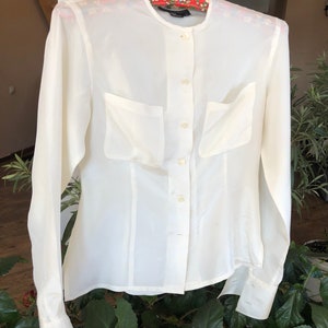 Vintage ivory silk blouse. Long sleeve front buttoned women's silk shirt. S size
