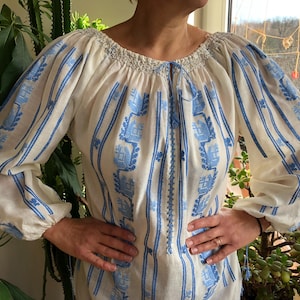 Vintage Romanian peasant blouse. White blue hand embroidered blouse. S/M/L size