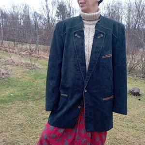 Vintage 80s charcoal grey Trachten style suede men&#39;s lined jacket. L size.
