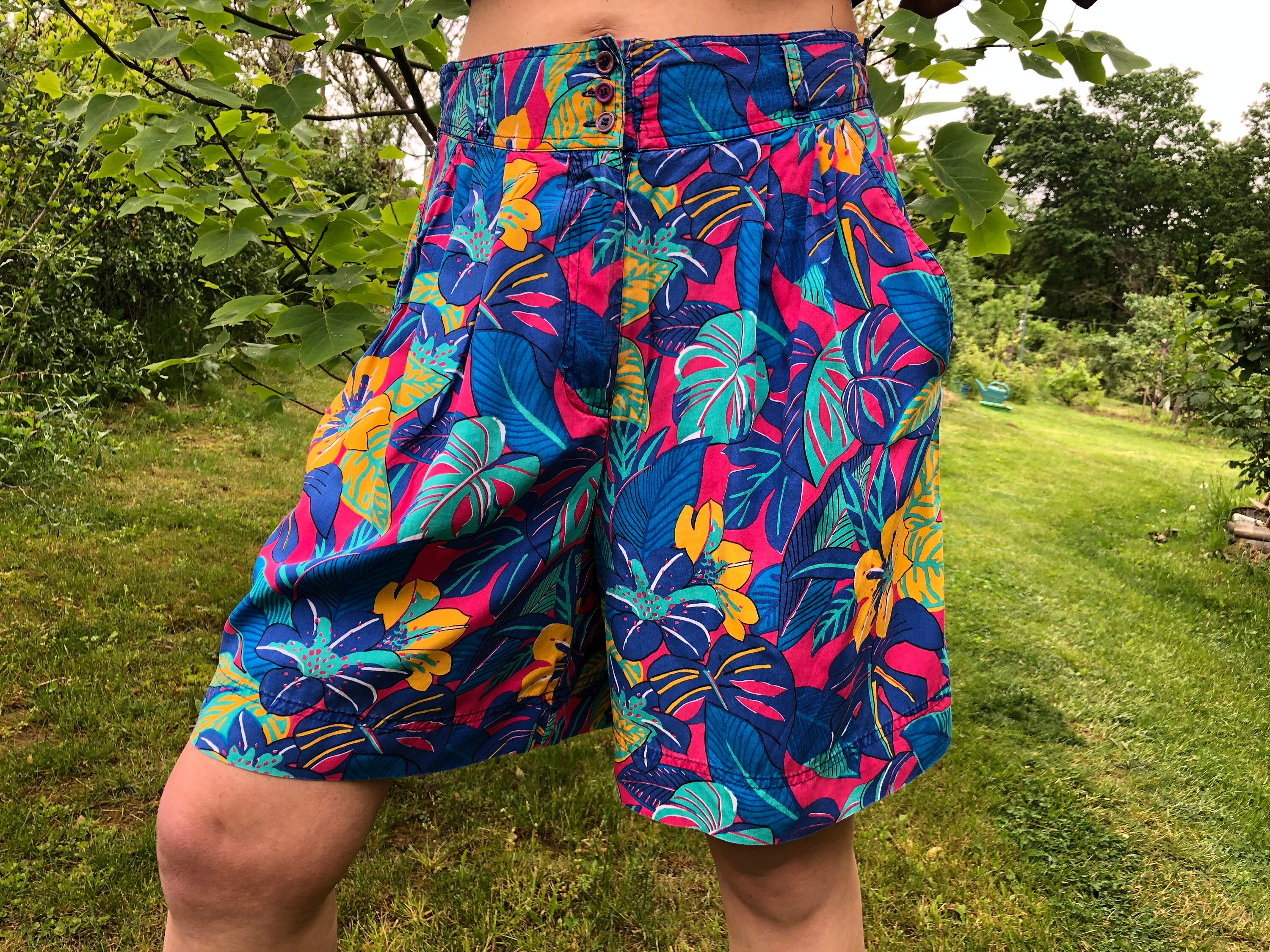 Vintage 90s Bermuda Shorts. Colorful Tropic Print Summer