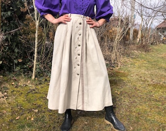 Vintage front buttoned midi skirt. Trachten style beige linen midi skirt. S/M size
