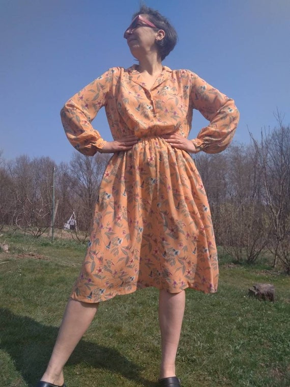 Vintage 70s Does 40s Puff Sleeve Apricot Dress With Floral Print 
