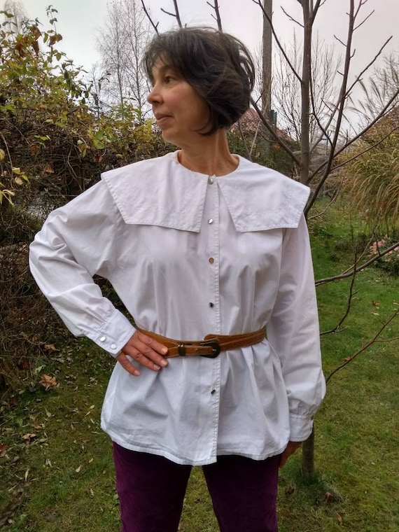 Vintage 80s white cotton blouse with sailor collar
