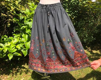 【新品未使用】AMERI INDIA EMBROIDERY SKIRT Ameri（アメリ）の「INDIA EMBROIDERY SKIRT（スカート）」 - WEAR