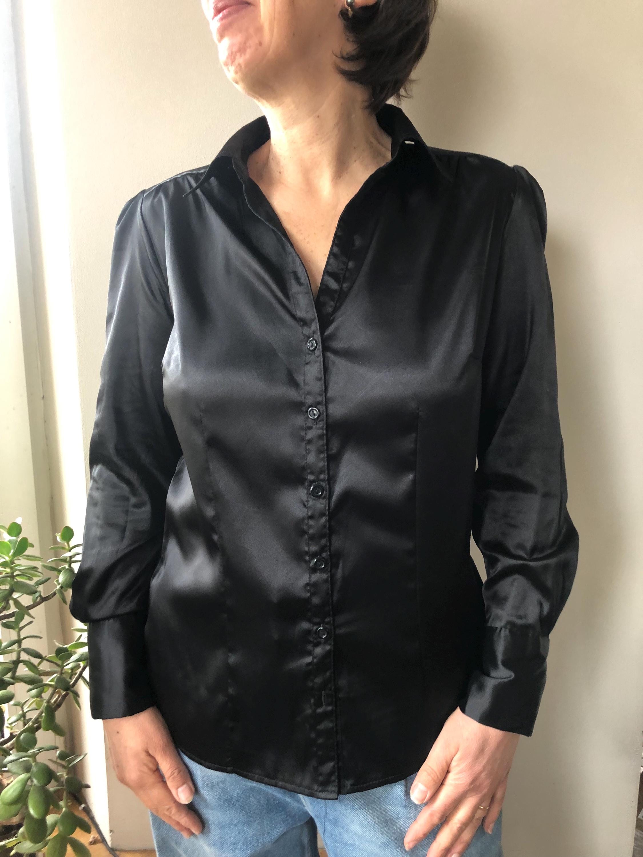 Black satin blouse México