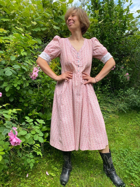 strapless open back dress Quilted Dressing Gown main image 1