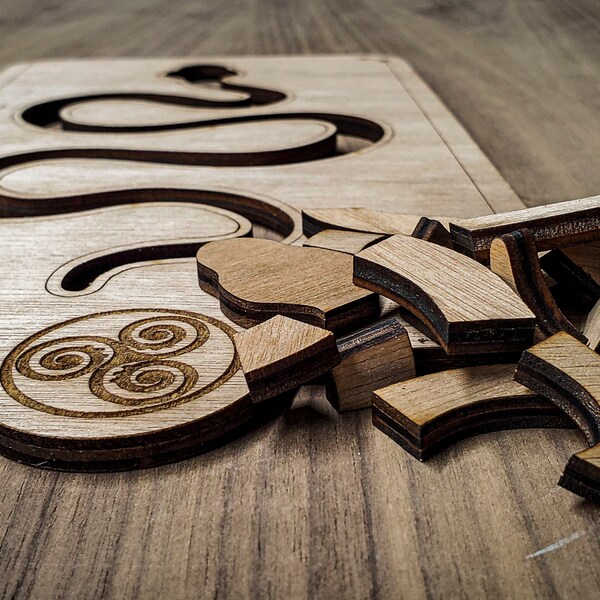 Survivor Puzzle Replica - Snake in the Grass