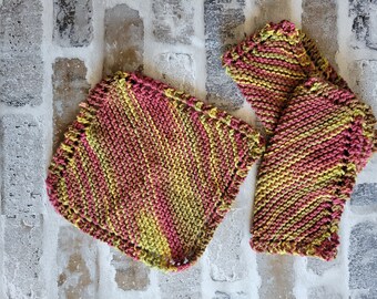 Knitted dish cloths