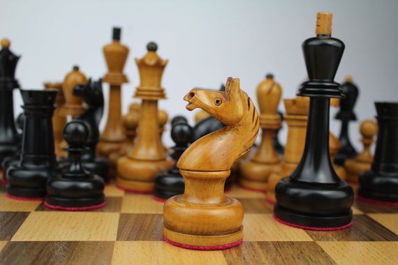 Chess Love Mens Funny Hoodie Board Game Pieces Player Championships Tournament