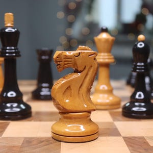Reproducción del ajedrez soviético de torneo. Ajedrez de madera. Juego de ajedrez de madera. Piezas de ajedrez nuevas. Ajedrez de grandes maestros, ajedrez de GM