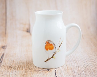 Milchkännchen/Vase mit feinem Rotkehlchen, 430ml, Kanne Geschenk Geschenkidee Helle Tage Vintage Hummel