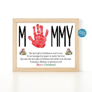 Arte con huellas de manos para Navidad para mamá, manualidad con huellas de manos para niños pequeños, kit de manualidades para niños para imprimir, tarjeta navideña para niños, poema para mamá