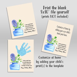 Puede incluir: Plantilla de tarjeta imprimible de 20,3 x 25,4 cm con una ilustraci&oacute;n de acuarela de un jarr&oacute;n azul con flores moradas y blancas. La tarjeta incluye el texto "I made you this flower so you will always know, I will love you forever, no matter how much I grow. Happy Birthday Mom!" y un espacio para la huella de la mano de un ni&ntilde;o.