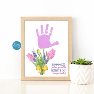 Mother&#39;s Day Handprint Craft for Kids, Flower Handprint Art Keepsake for Mother&#39;s Day