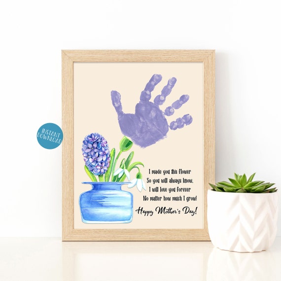 15 Mother's Day Handprint Gifts For Moms And Grandmas - Non-Toy Gifts   Easy mothers day crafts for toddlers, Mothers day crafts for kids, Easy  mother's day crafts