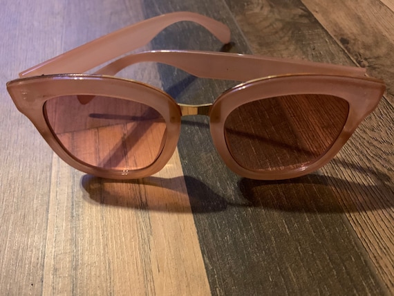 Vintage 70’s Lucite W/ Gold Inlay Sunglasses/ 70’s