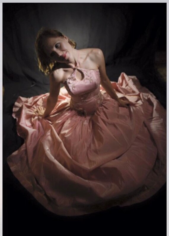 80s does late 1800s Victorian full halter gown / V