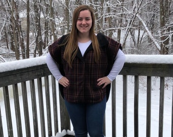 Women’s Wool Bat Poncho