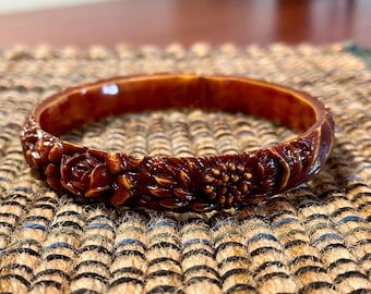 Vintage Carved Bakelite Brown Bangle Bracelet – Floral Design