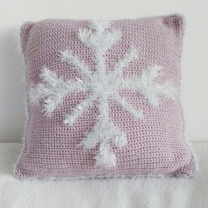 Christmas Crochet Cushion, Holiday Crochet Pillow, Christmas Decor, Winter Crochet, Winter Decor, Holidy Decor, Snowflake, Snowflake crochet image 7