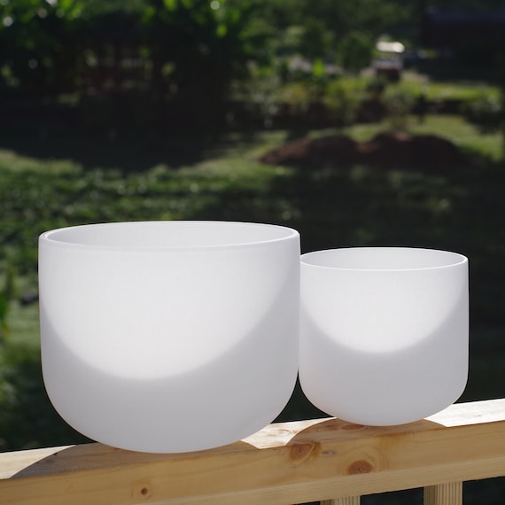 手作りクリスタルシンギングボウルセット：7、8、9インチ、バッグ付き