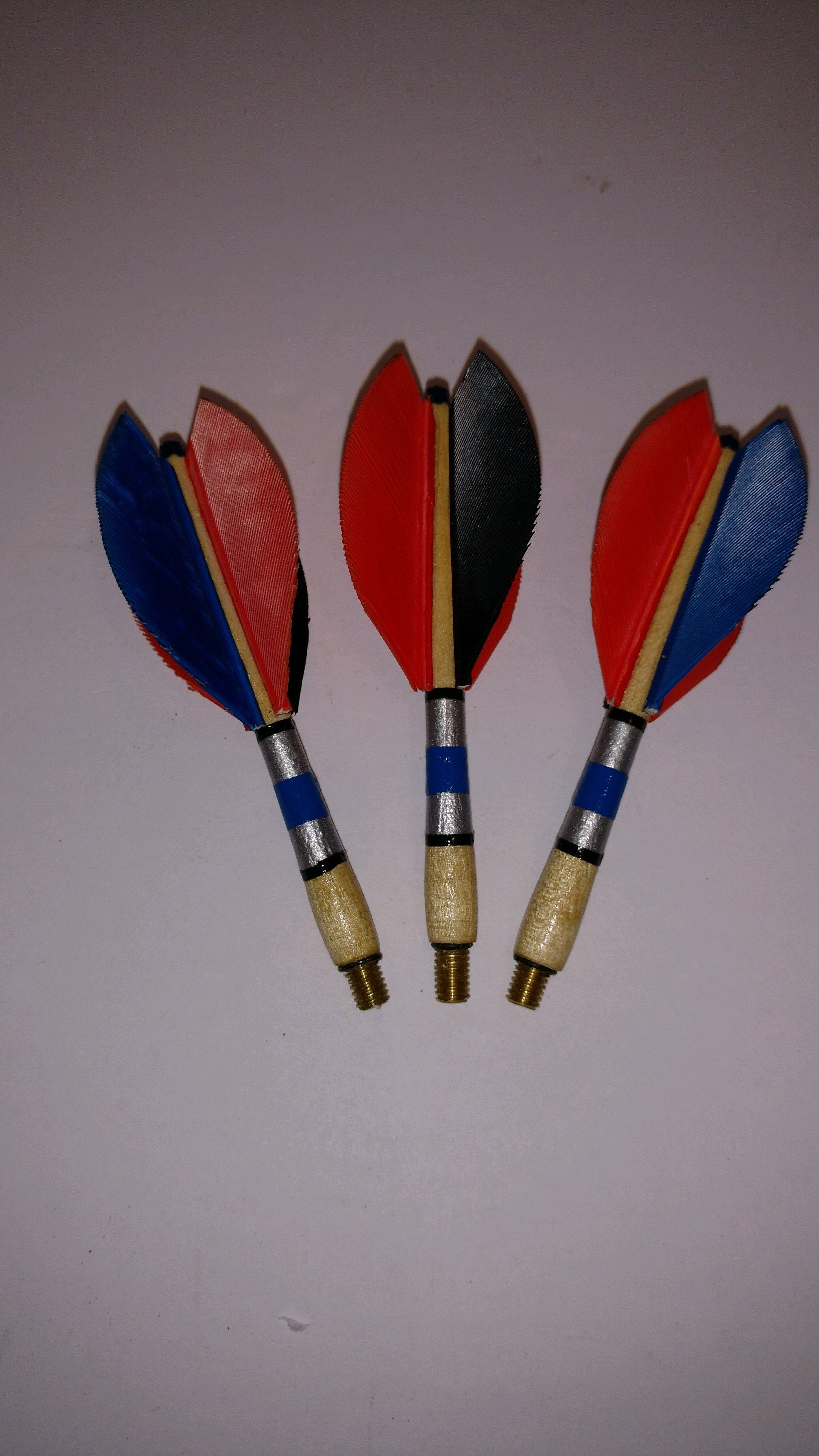 Forestående Shipley Retaliate Feather darts - Etsy 日本