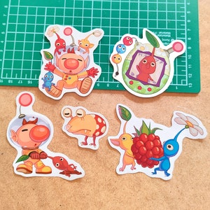 Pikmin sticker pack | Olimar, Bulborb, red pikmin, blue pikmin and yellow pikmin | laptop stickers, jorunal stickers, sketchbook stickers
