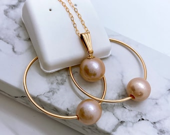 14kt Gold Fill Edison Pearl Earring Hoop 1.4in wide
