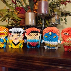 Handgjord 3D Origami Mutant Superhero Team - Unik Pappersskulptur, Anpassad Hjältekonst, Perfekt Gåva, Detaljerat Hantverk