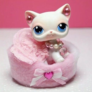 For Littlest Pet Shop Custom Bed Outfit Dress Cute Outfit Accessories