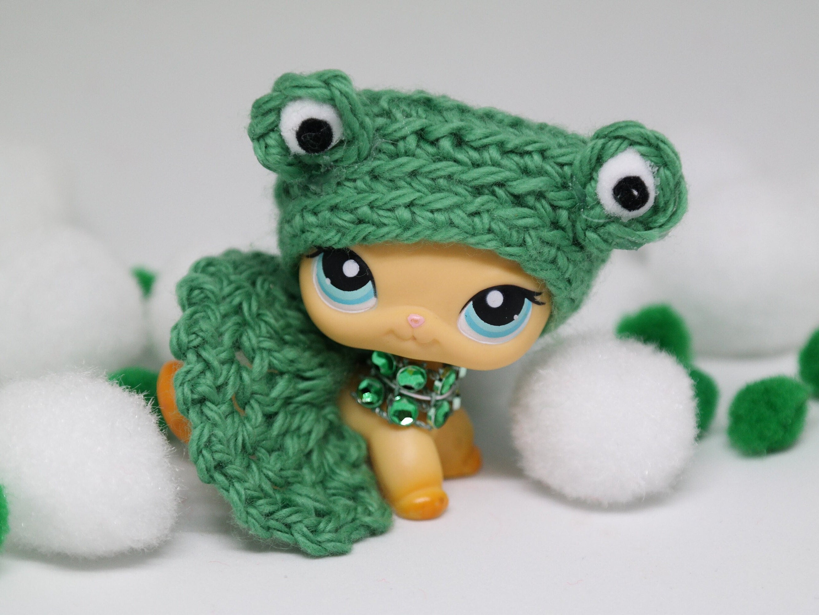 Lot De 15 Accessoires Littlest Pet Shop – Chat Et Chien – Tenue Verte LPS