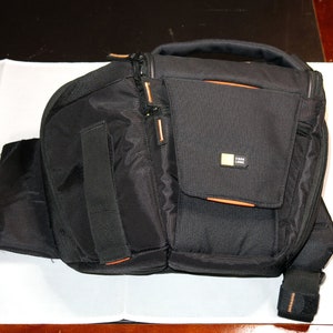 Case Logic SLRC-205 SLR black camera sling image 1