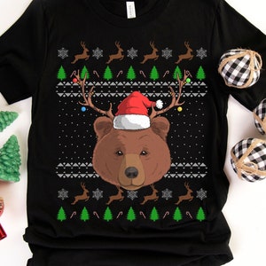 Grizzly Bear Santa Feo Patrón de Suéter de Navidad Asta de reno, camisa de Navidad divertida, oso marrón, regalos de oso, amante del camping