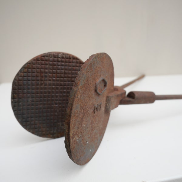 Antique Waffle Iron, very robust with lot's of patina.