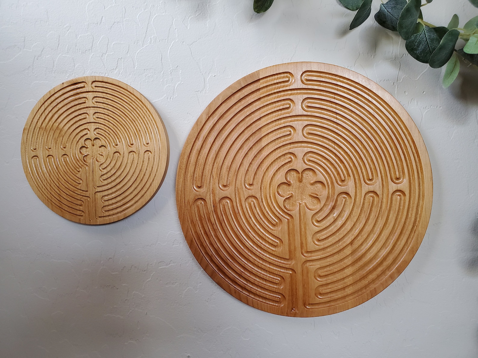 Chartres Wood Carved Finger Labyrinth Meditation Chartres Labyrinth ...