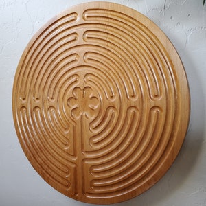 Chartres Wood Carved Finger Labyrinth Meditation Chartres Labyrinth ...