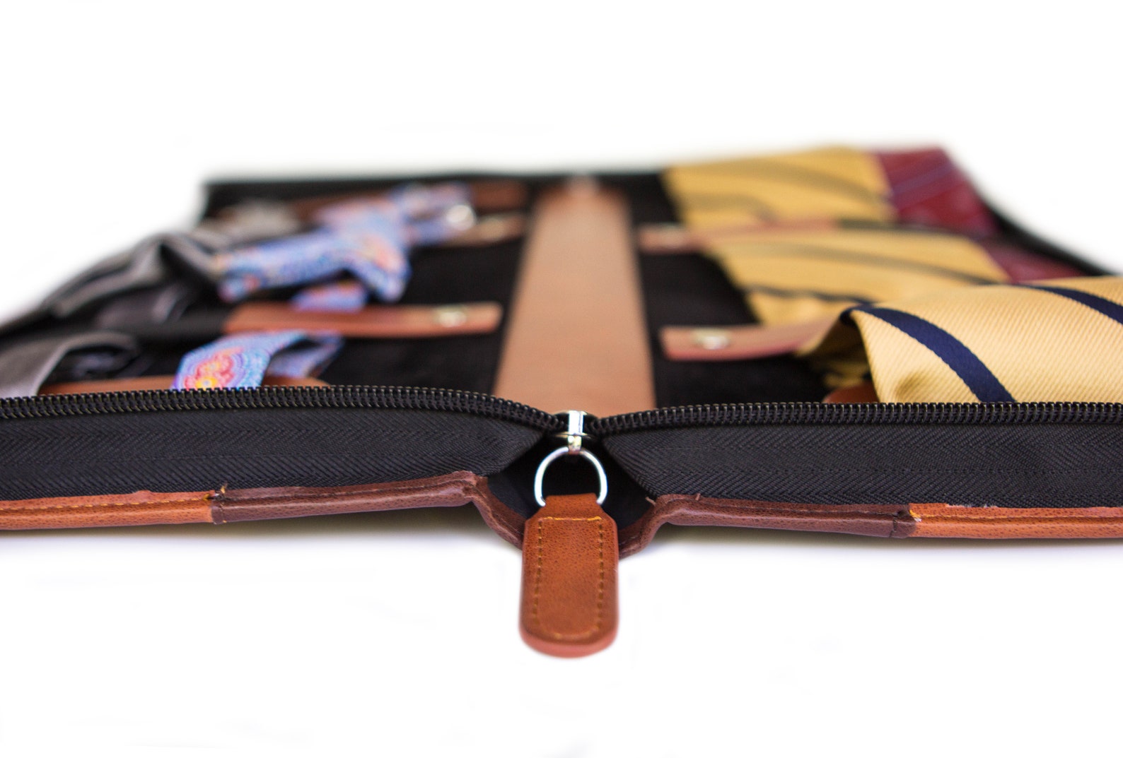 Travel Tie Case Vegan Leather 6 Neck Tie Organizer by Case Etsy