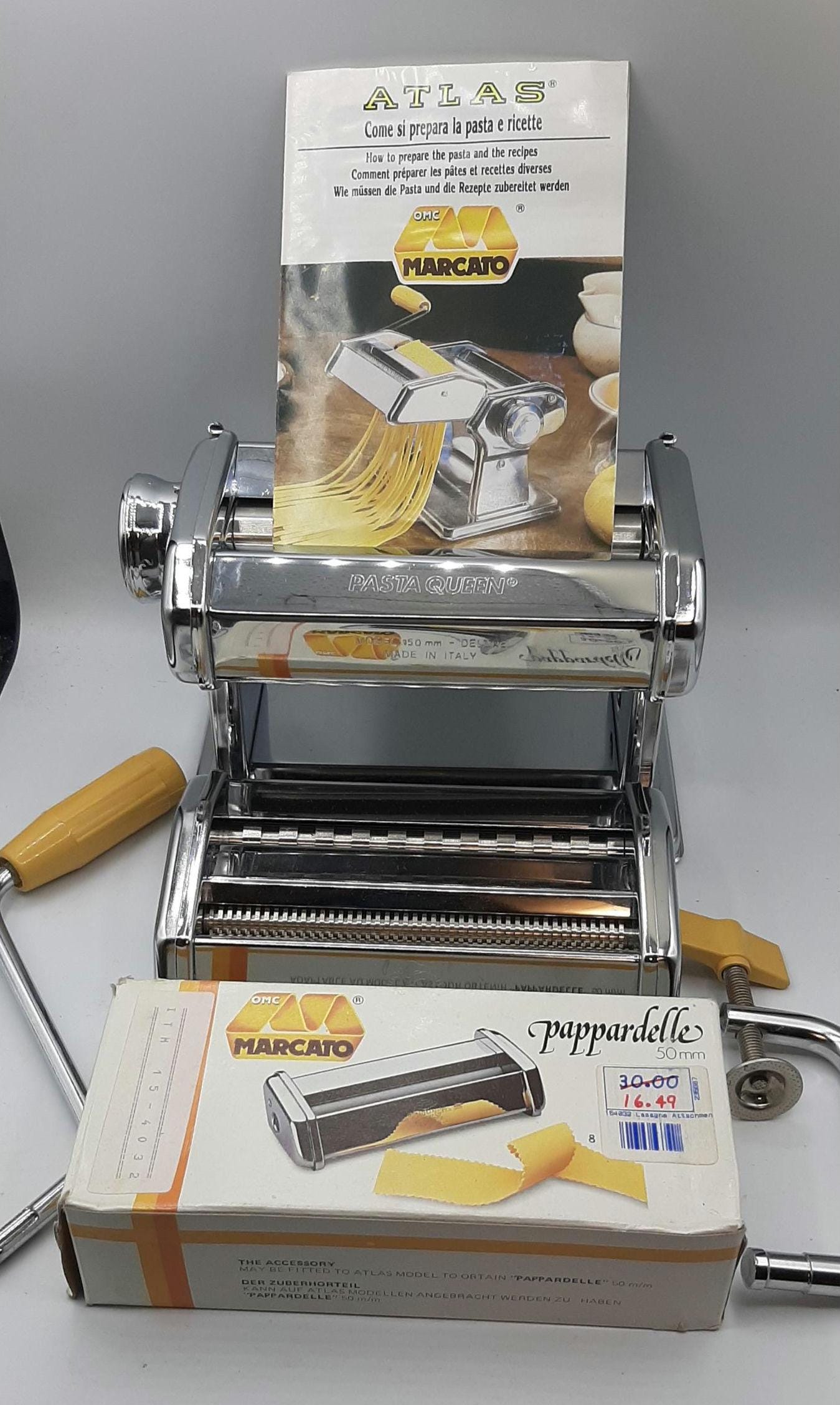 Vintage Deluxe Atlas Pasta Queen Machine by Marcato/himark 15-4590