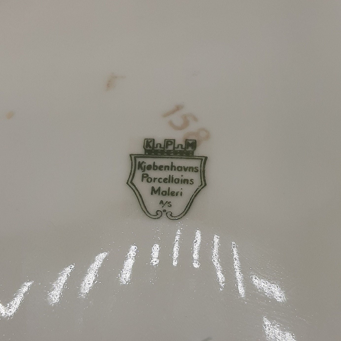 KPM Vintage Leaf Serving Dish Kjobenhavns Porcellains Maleri KPM Vintage Leaf Serving Dish Kjobenhavns Porcellains Maleri