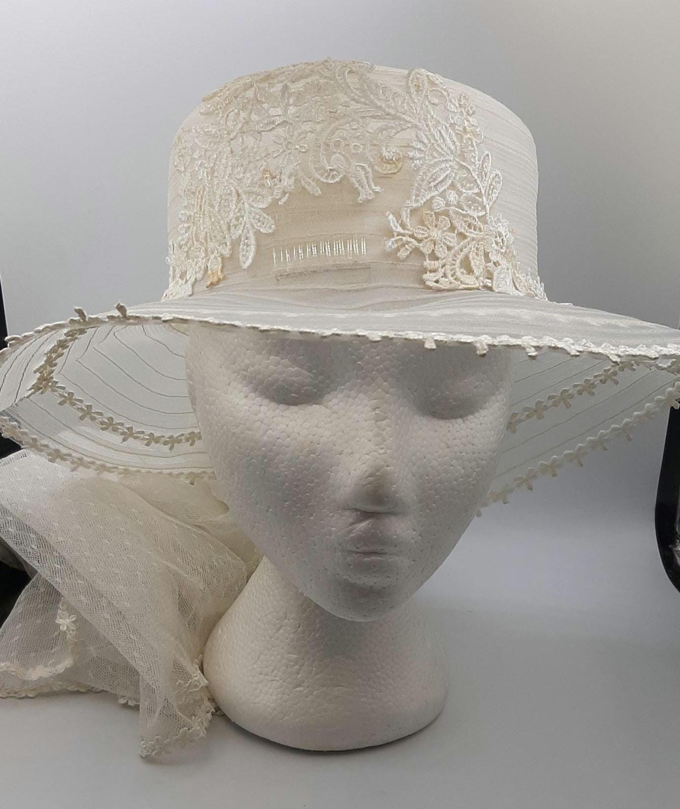 Vintage Lace & Pearl Wide Brim Hat – Bridal / Victorian Style Vintage Pearl & Lace Bridal Hat: Bohemian Victorian Wedding  main image 2