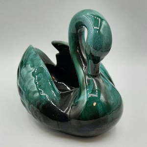 Canada Blue Mountain Pottery BMP Black Teal Glaze Swan Dish  4.5” Tall Vintage