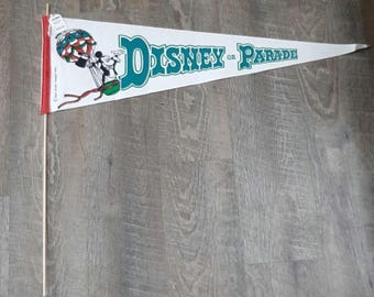70's Disney on Parade Pennant Mickey Mouse Hot Air Balloon Walt Disney