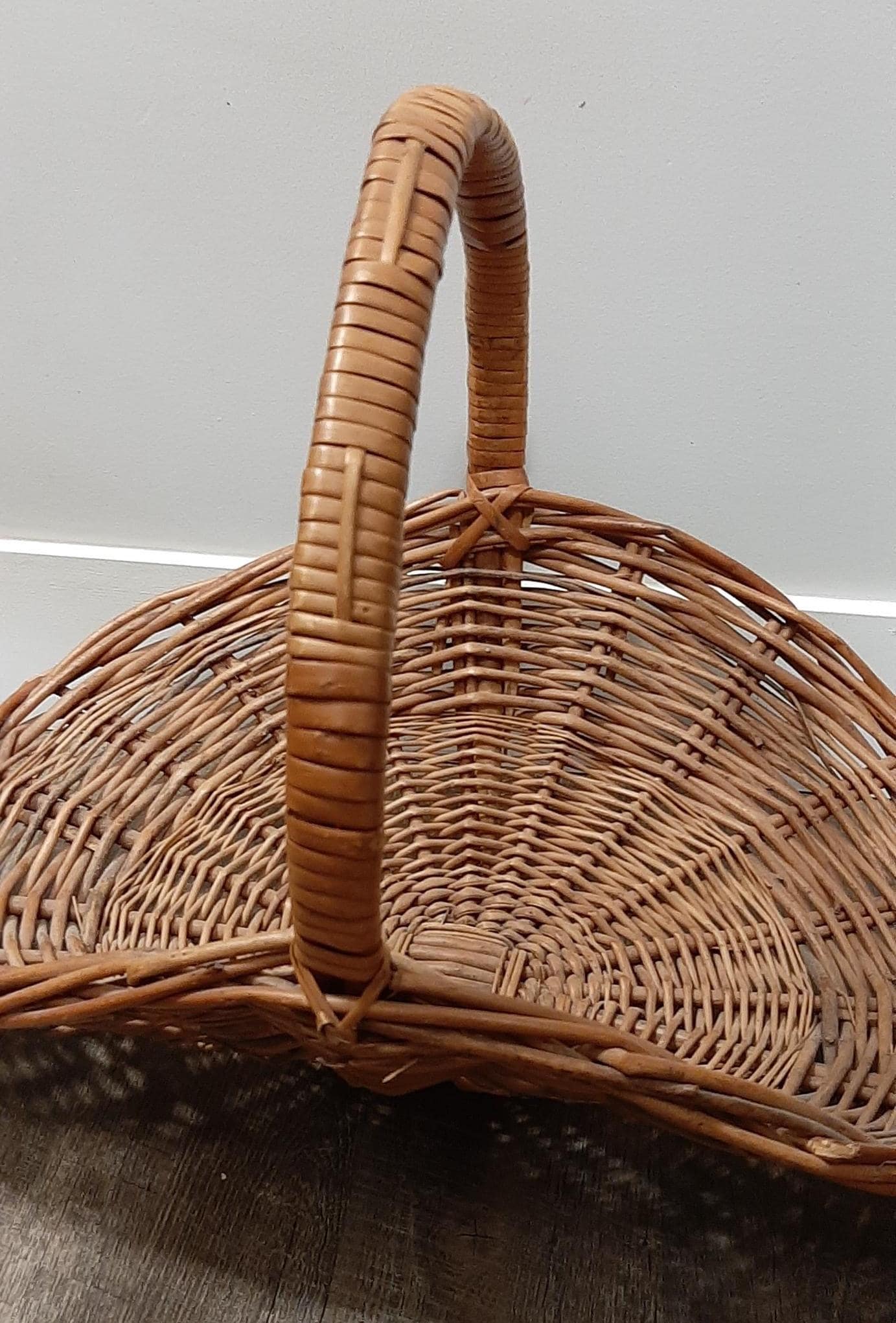 Vintage Baskets - Etsy Canada