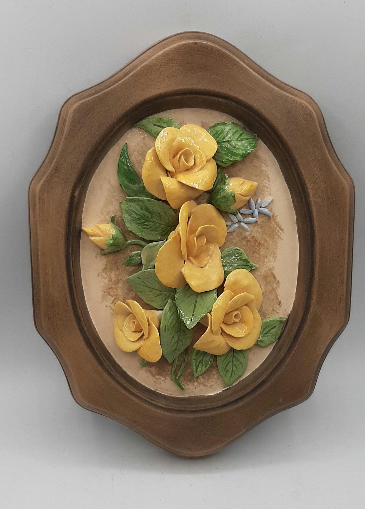 Vintage 1973 Byron Molds Floral 3D Oval Ceramic 10" Tall Hand Painted Wall Decor