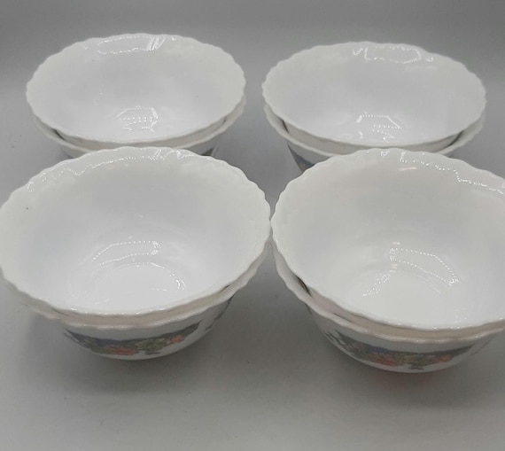 フランス アルコパル ボウル 専用です。フルーツ柄 波型 ボウル